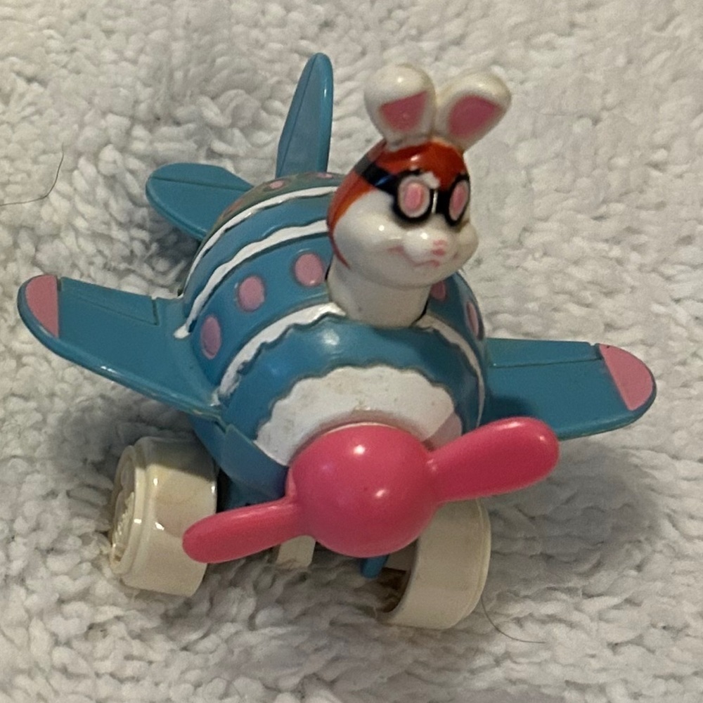 Tootsie toy Bunny Rabbit 3” Captain Pilot Flyer Plane Easter